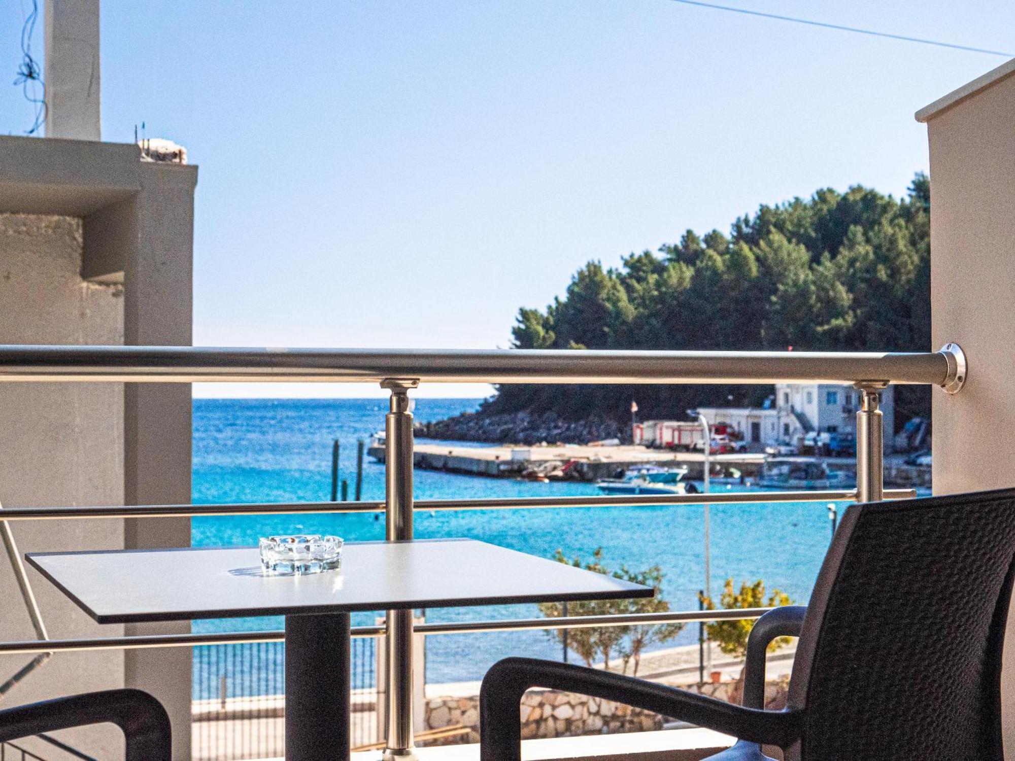 Hotel Endless Blue Himara Esterno foto